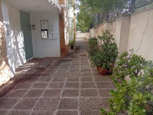 Venta de piso en Piso en Avenida Albufereta, La Albufereta, Alicante / Alacant, Alicante / Alacant
photo 1