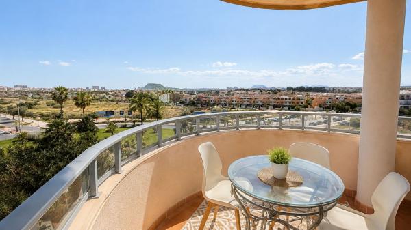 Venta de piso en Piso en Avenida de les Nacions, 40, PAU 5, Alicante / Alacant, Alicante / Alacant
 photo 4