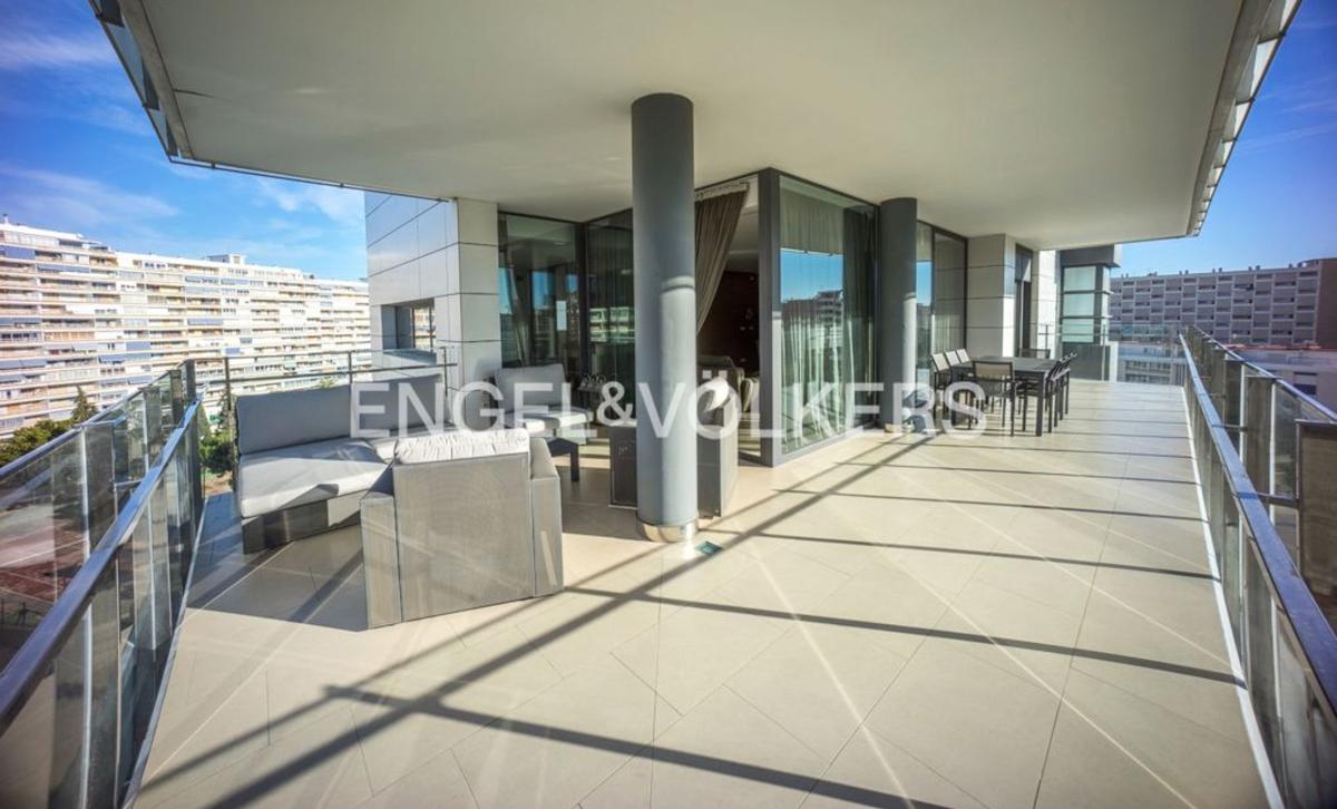 Sprzedaż mieszkania w Piso en Avenida Benidorm, 19, Playa de San Juan, Alicante / Alacant, Alicante / Alacant
photo 1