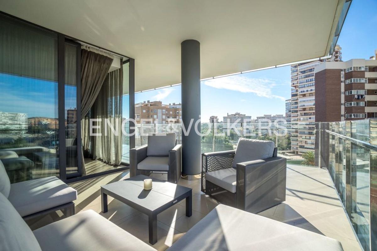 Sprzedaż mieszkania w Piso en Avenida Benidorm, 19, Playa de San Juan, Alicante / Alacant, Alicante / Alacant
photo 2