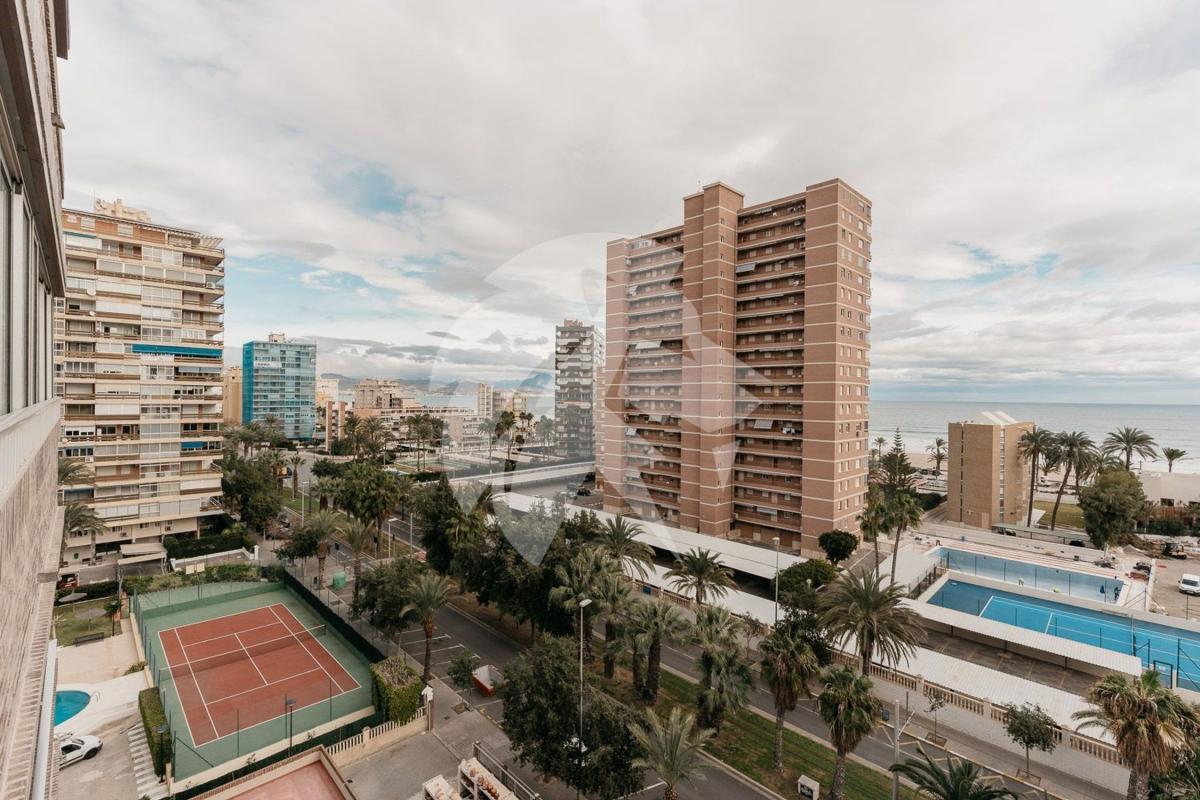 Продажа квартиры на Piso en Avenida Países Escandinavos, Playa de San Juan, Alicante / Alacant, Аликанте / Алакант
photo 2
