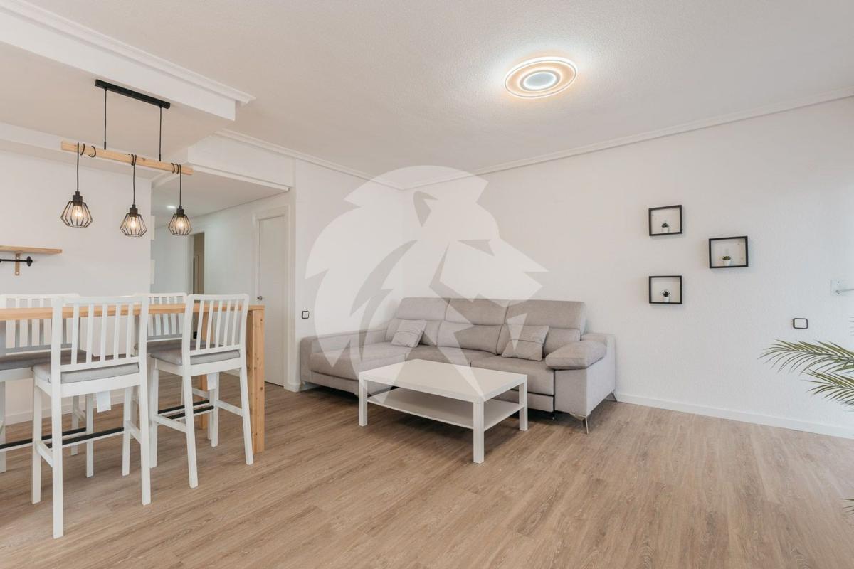 Продажа квартиры на Piso en Avenida Países Escandinavos, Playa de San Juan, Alicante / Alacant, Аликанте / Алакант
photo 3
