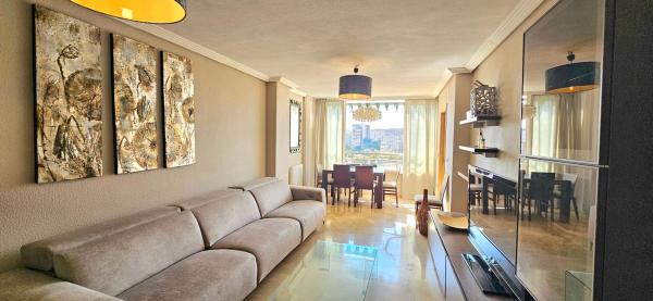 Venta de piso en Piso en Avenida de les Nacions s/n, Playa de San Juan, Alicante / Alacant, Alicante / Alacant
thumbnail 3