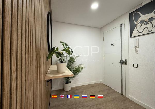 Venta de piso en Piso en Avenida Países Escandinavos, 6, Playa de San Juan, Alicante / Alacant, Alicante / Alacant
thumbnail 2