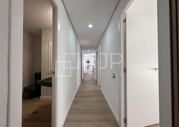 Venta de piso en Piso en Avenida Países Escandinavos, 6, Playa de San Juan, Alicante / Alacant, Alicante / Alacant
thumbnail 3