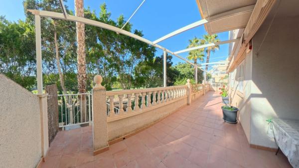 Venta de piso en Piso en Calle Britania, Alicante Golf, Alicante / Alacant, Alicante / Alacant
 photo 3