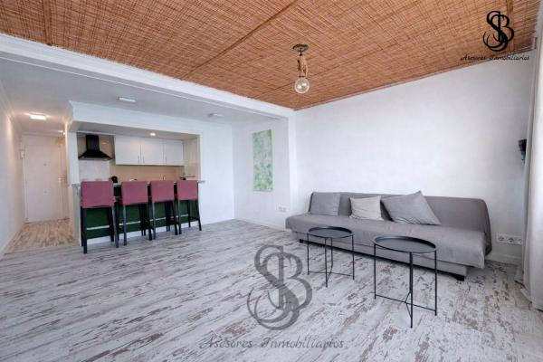Venta de piso en Piso en Avenida de Villajoyosa, 97, La Albufereta, Alicante / Alacant, Alicante / Alacant
thumbnail 3