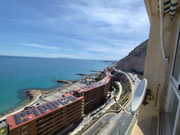 Venta de piso en Piso en Avenida de Villajoyosa, La Albufereta, Alicante / Alacant, Alicante / Alacant
thumbnail 3