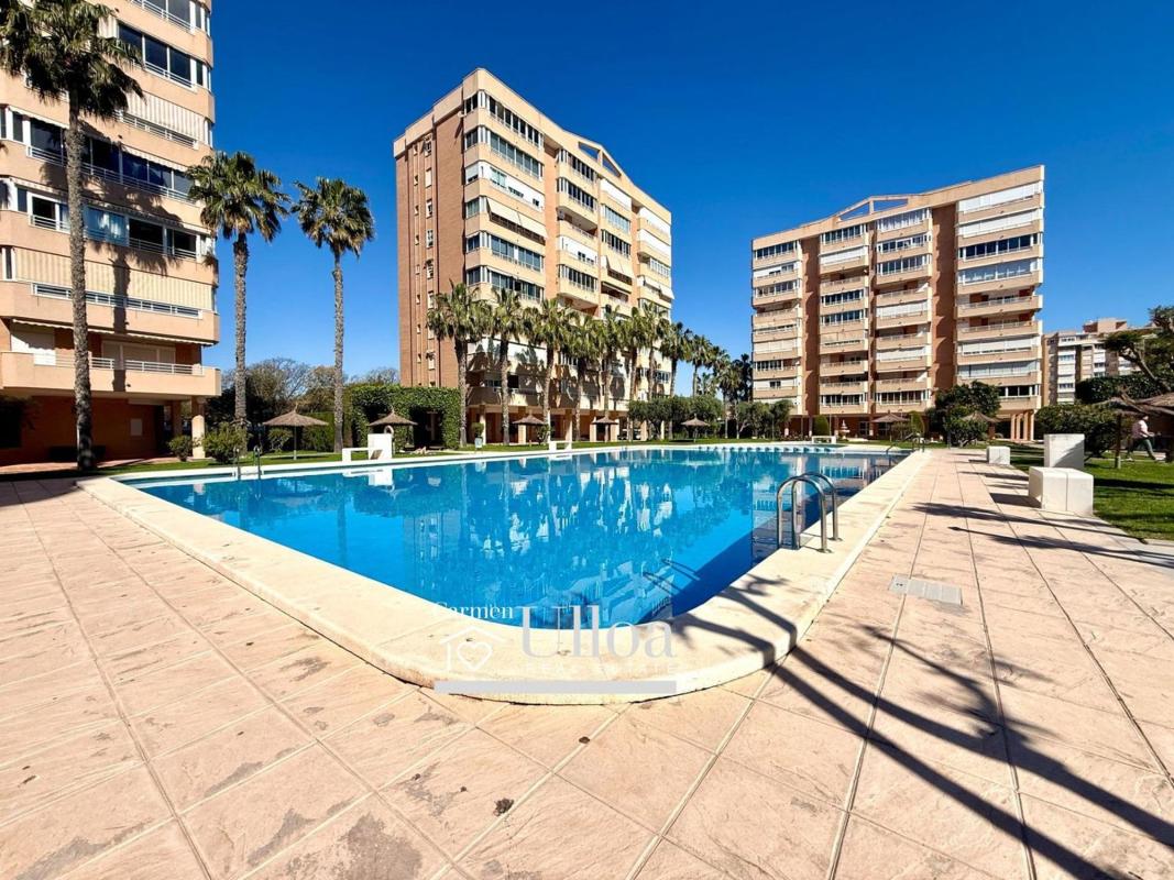 Sprzedaż mieszkania w Piso en Avenida Países Escandinavos, Playa de San Juan, Alicante / Alacant, Alicante / Alacant
photo 1