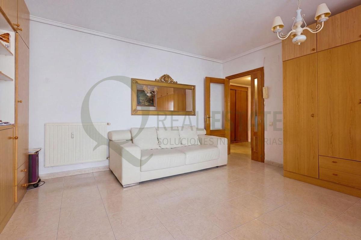 Venta de piso en Piso en Avenida Esportista Miriam Blasco, La Albufereta, Alicante / Alacant, Alicante / Alacant
photo 3