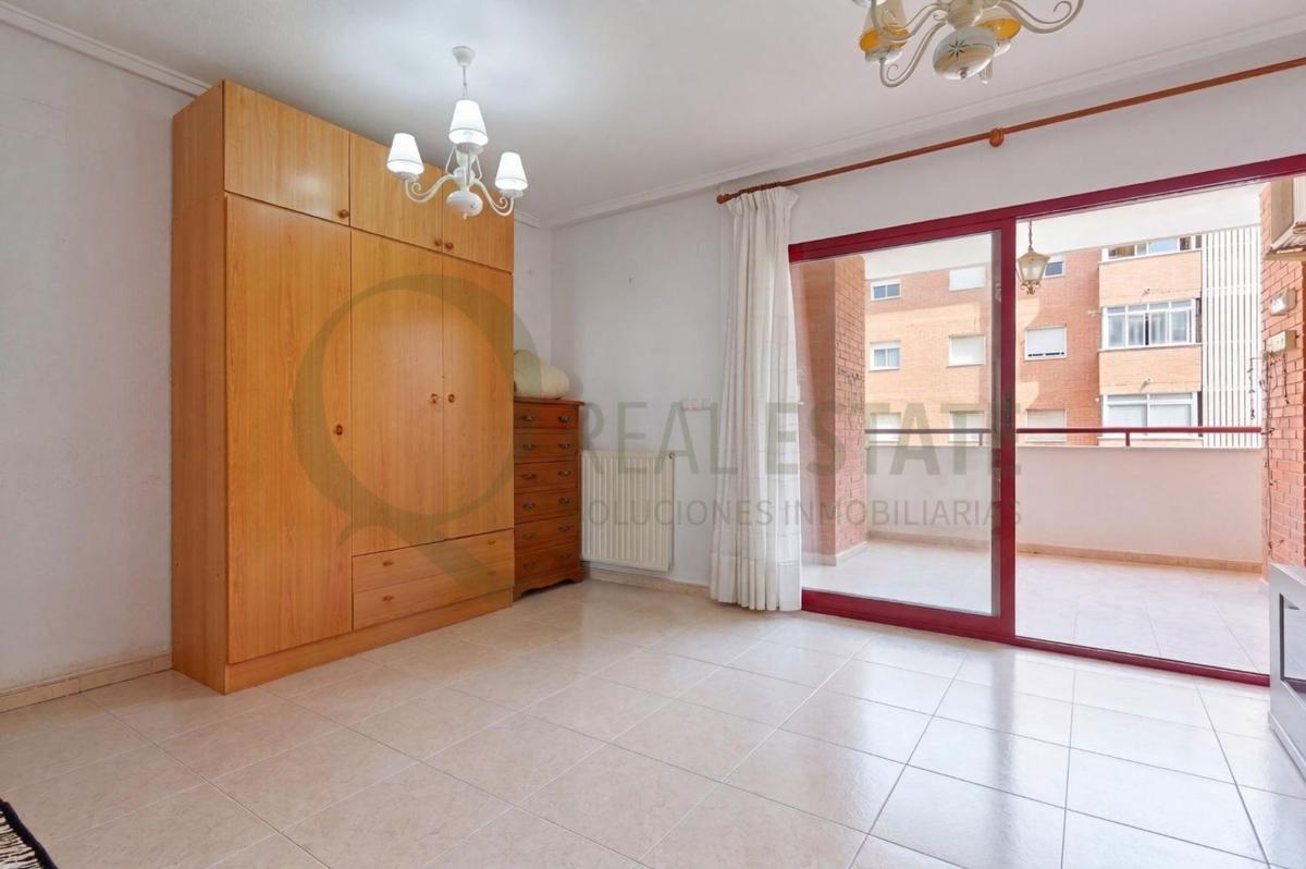 Venta de piso en Piso en Avenida Esportista Miriam Blasco, La Albufereta, Alicante / Alacant, Alicante / Alacant
photo 5