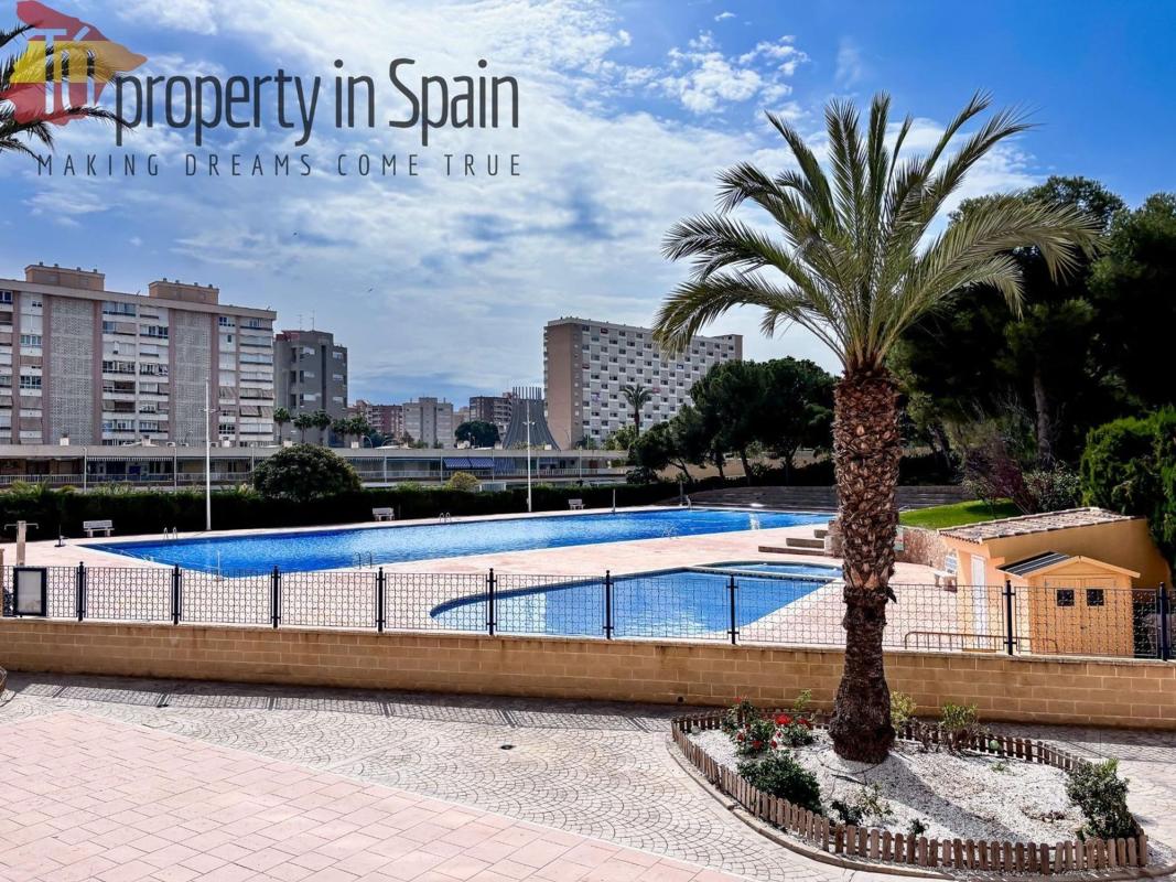 Venta de piso en Piso en Avenida Benidorm, Playa de San Juan, Alicante / Alacant, Alicante / Alacant
photo 1
