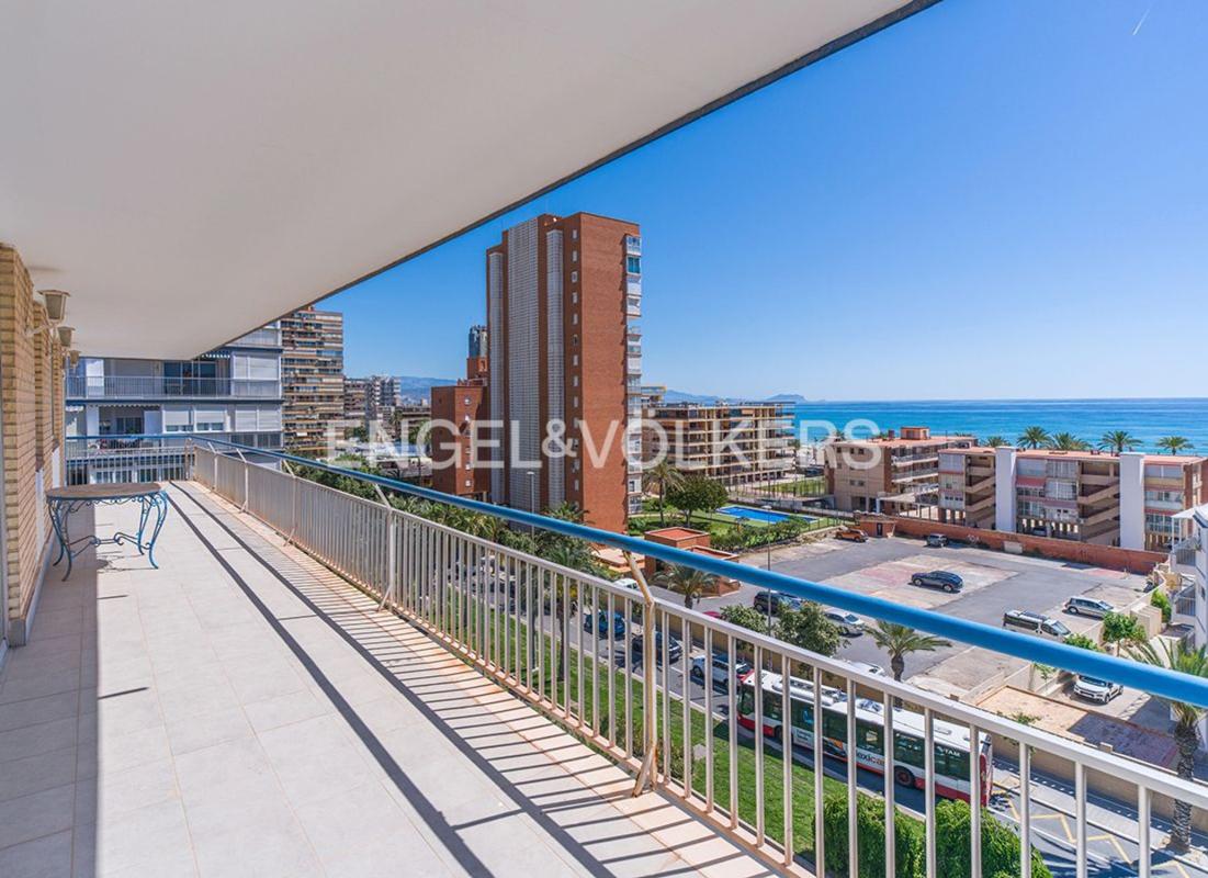 Sprzedaż poddasza w Ático en Avenida de Holanda, 7, Playa de San Juan, Alicante / Alacant, Alicante / Alacant photo 1