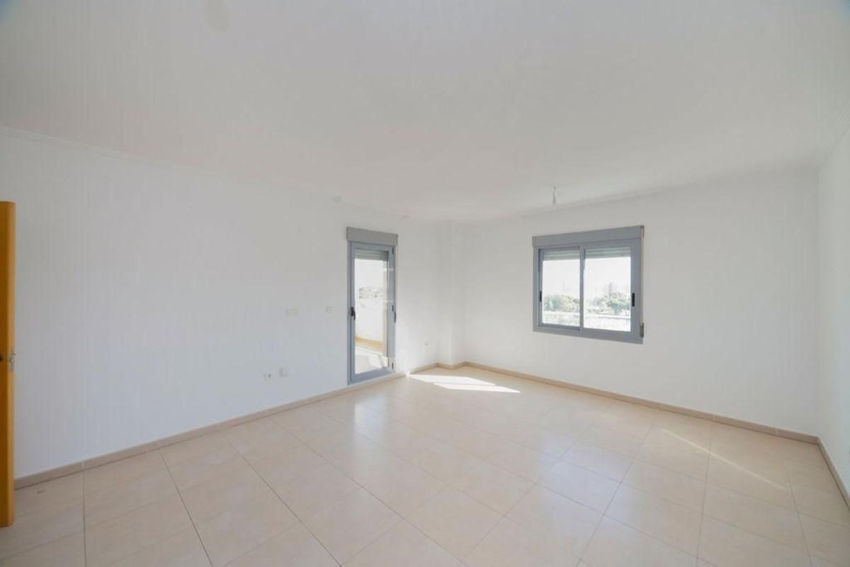 Продажа квартиры на Piso en PAU 5, Alicante / Alacant, Аликанте / Алакант
 photo 3