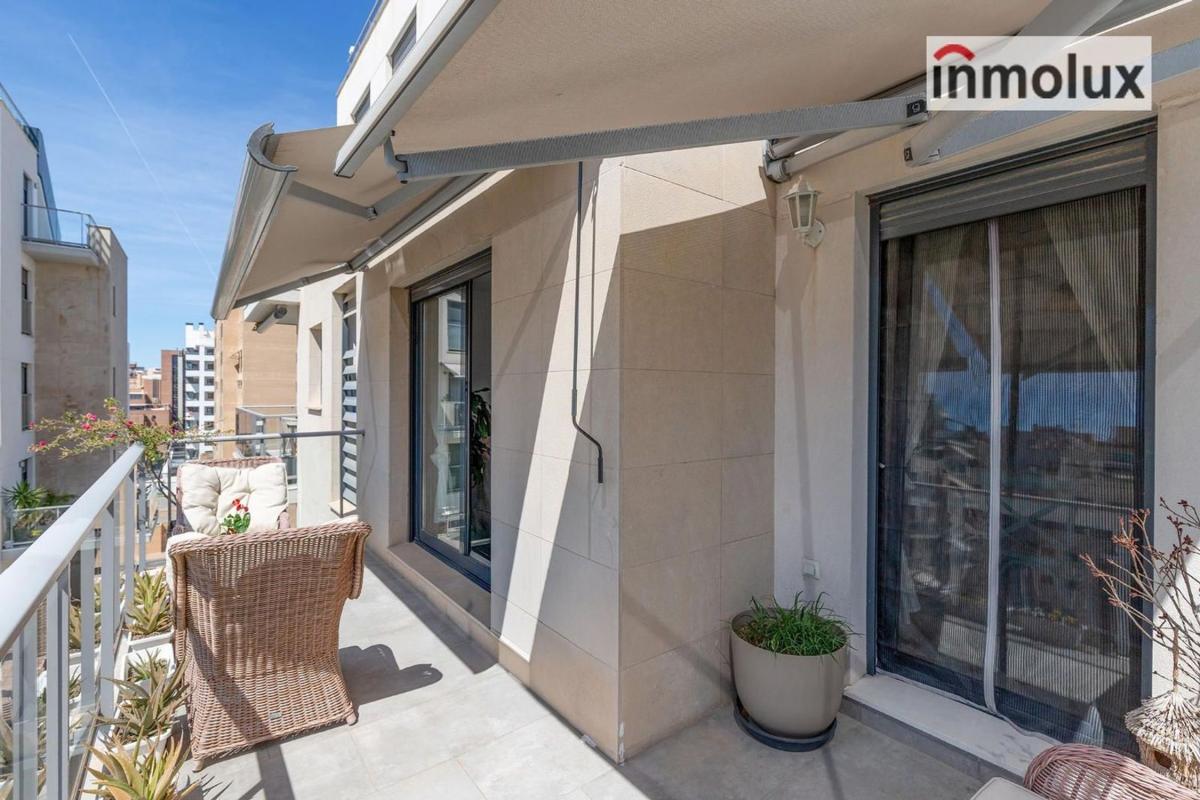 Venta de piso en Piso en Calle Trident, Playa de San Juan, Alicante / Alacant, Alicante / Alacant
photo 4
