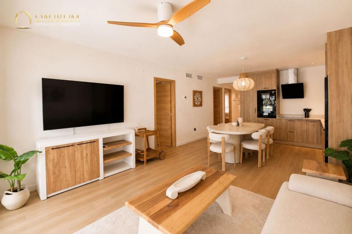 Venta de piso en Piso en Avenida de Niza, PAU 5, Alicante / Alacant, Alicante / Alacant
photo 3