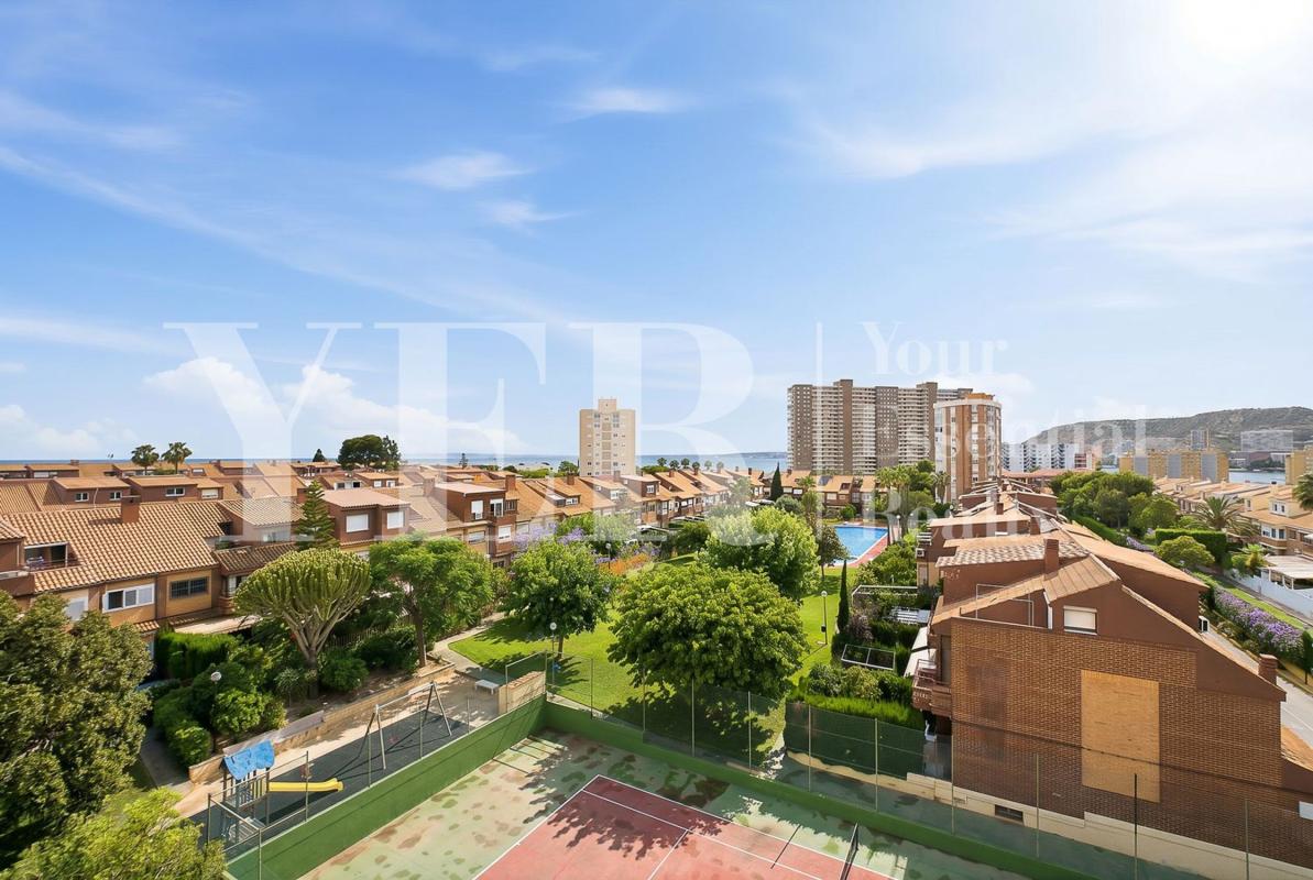 Продажа квартиры на Piso en Calle de las Redes, Cabo de las Huertas, Alicante / Alacant, Аликанте / Алакант
 photo 2