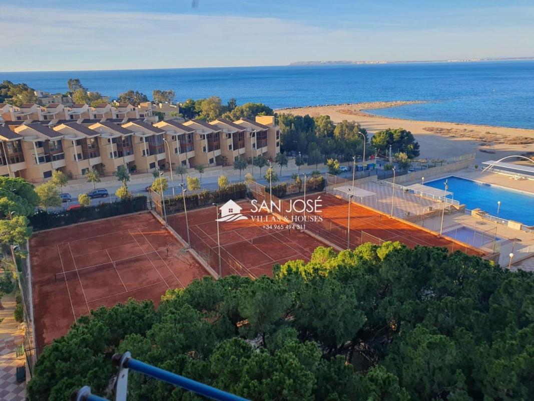 Sprzedaż mieszkania w Piso en Cabo de las Huertas, Alicante / Alacant, Alicante / Alacant
photo 2