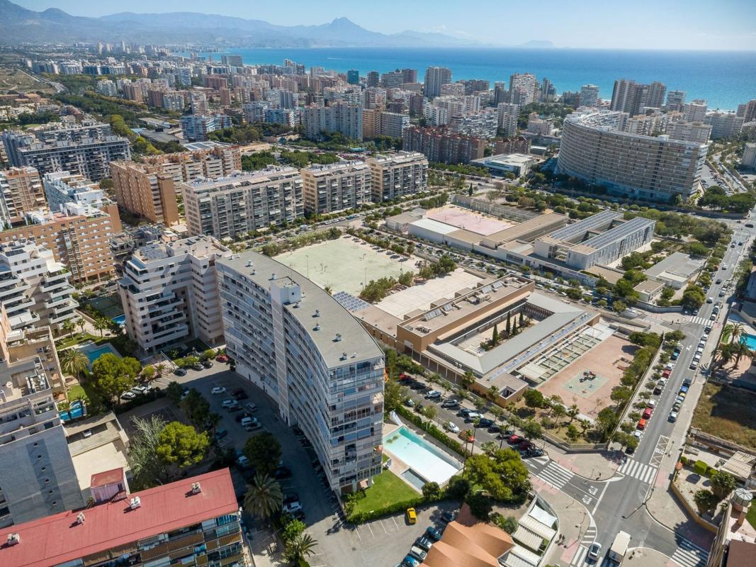 Продажа квартиры на Piso en Calle Catedratic Abelardo Rigual, Playa de San Juan, Alicante / Alacant, Аликанте / Алакант
photo 2
