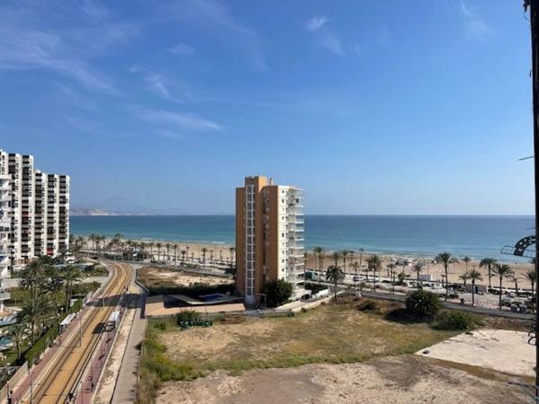 Продажа квартиры на Piso en Avenida de Niza, Playa de San Juan, Alicante / Alacant, Аликанте / Алакант
thumbnail 3