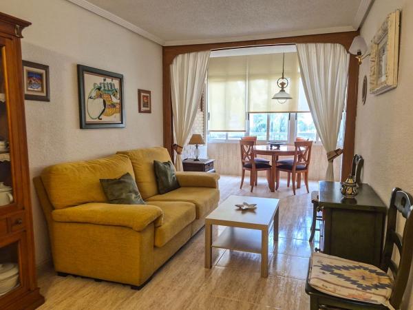 Продажа квартиры на Piso en Avenida Santander, 5, Playa de San Juan, Alicante / Alacant, Аликанте / Алакант
thumbnail 2