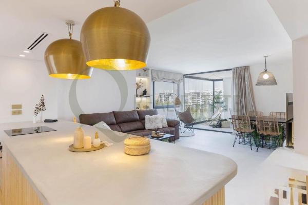 Продажа квартиры на Piso en Avenida de Holanda, Playa de San Juan, Alicante / Alacant, Аликанте / Алакант
 photo 2