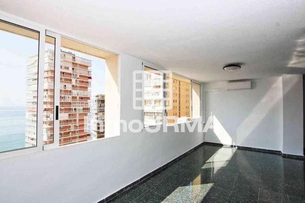 Sale of flat in Piso en Avenida de Villajoyosa, La Albufereta, Alicante / Alacant, Alicante
 photo 4