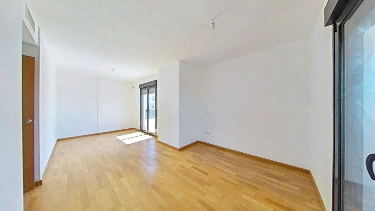 Sale of apartment in Piso en PAU 5, Alicante / Alacant, Alicante
 photo 2
