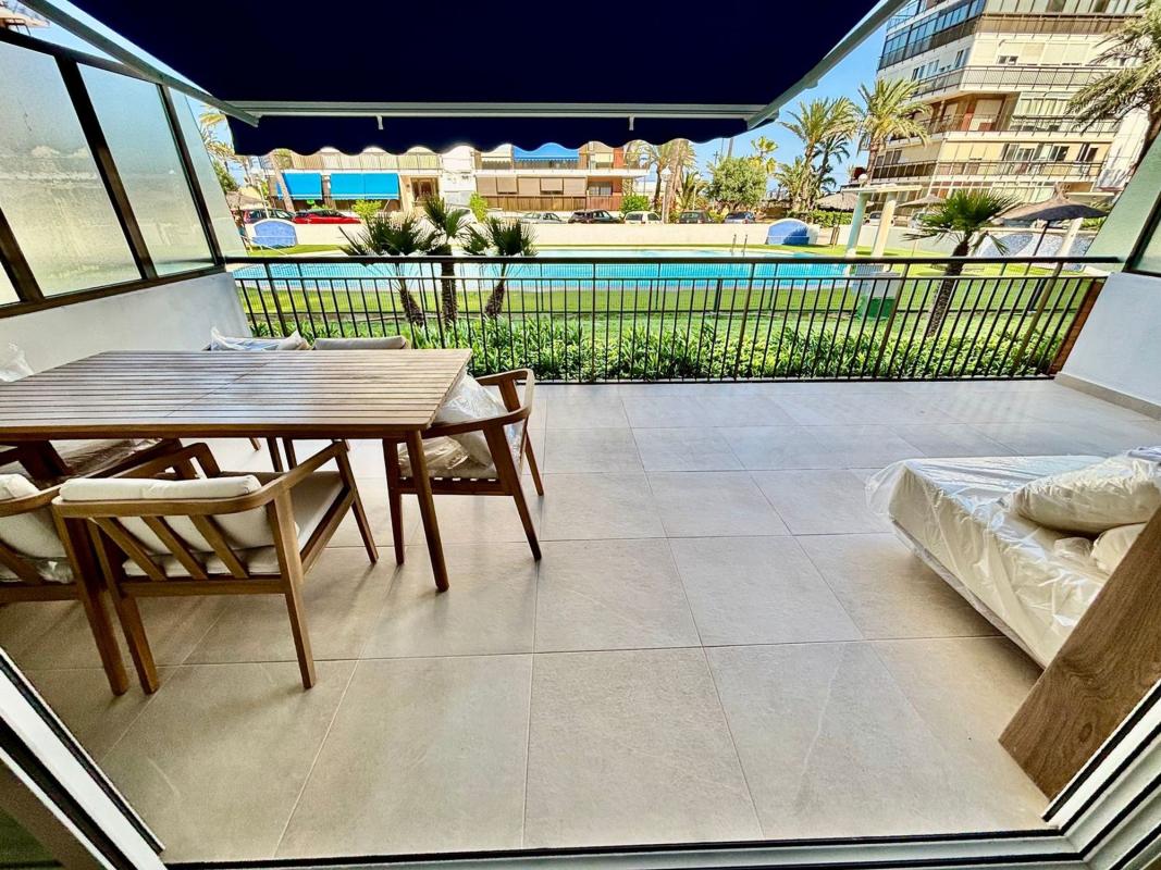 Venta de piso en Piso en Avenida de Niza, Playa de San Juan, Alicante / Alacant, Alicante / Alacant
photo 3