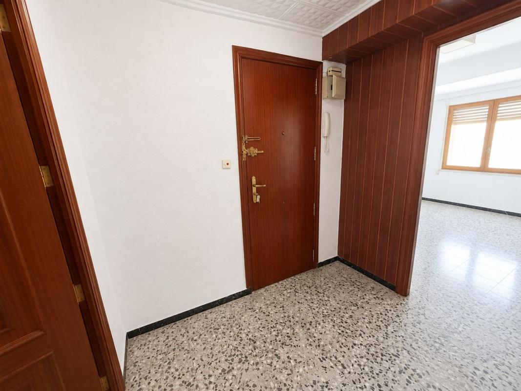 Venta de piso en Piso en Carolinas Bajas, Alicante / Alacant, Alicante / Alacant
 photo 5