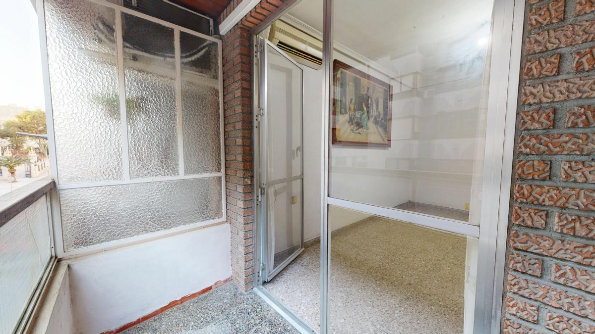 Venta de piso en centro, Alicante / Alacant
 photo 4