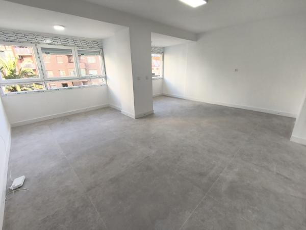 Venta de piso en Alcalde Alfonso de rojas, 8, Alicante / Alacant photo 1