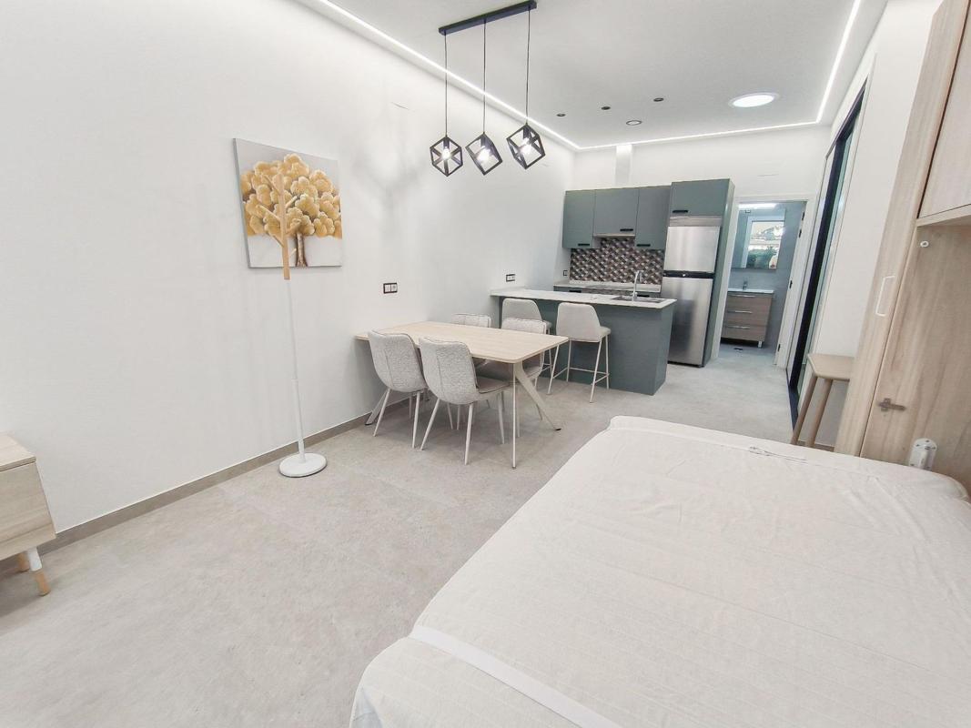 Продажа студии в Estudio en Playa de Levante, Benidorm, Бенидорм photo 2