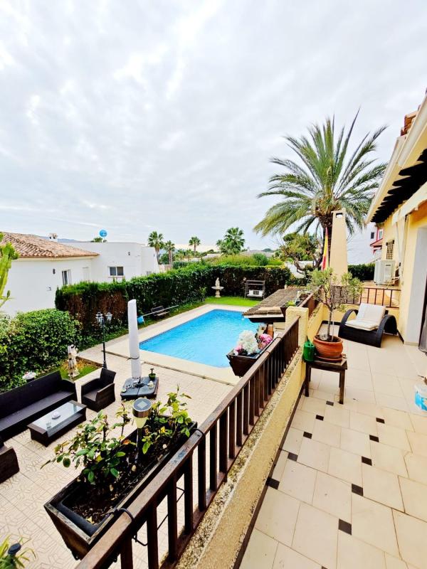 Properties for sale and rent in Spain photo 3