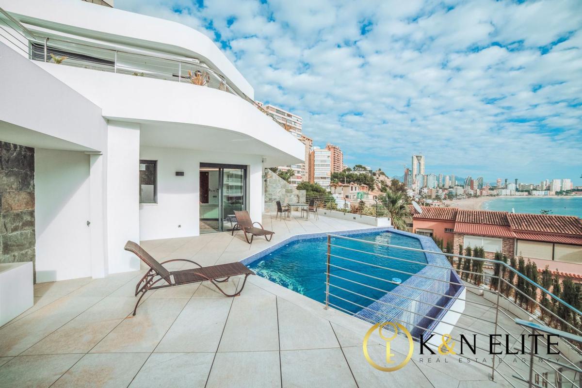 Продажа дуплекса на Dúplex en Calle Oviedo, Playa de Poniente, Benidorm, Бенидорм photo 5