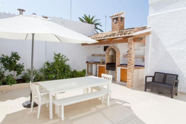 Chalet adosado en Calle del Curricán, 29, Cabo de las Huertas, Alicante / Alacant thumbnail 1