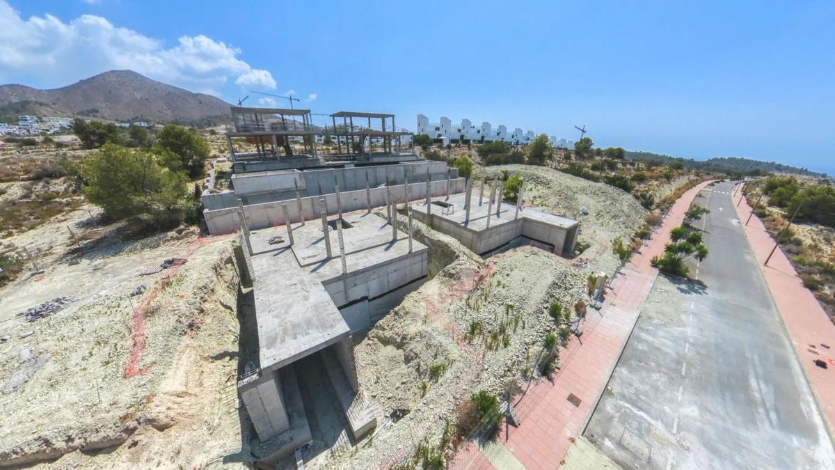 Building Residential of 980m2 for sale in Finestrat photo 2