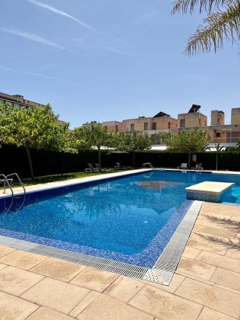 Chalet adosado en Avenida Conrado Albaladejo, 31, Alicante Golf, Alicante / Alacant thumbnail 2