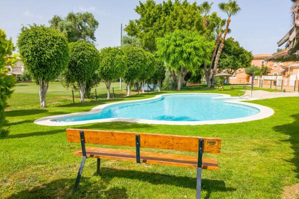 Chalet adosado en Alicante Golf, Alicante / Alacant photo 4