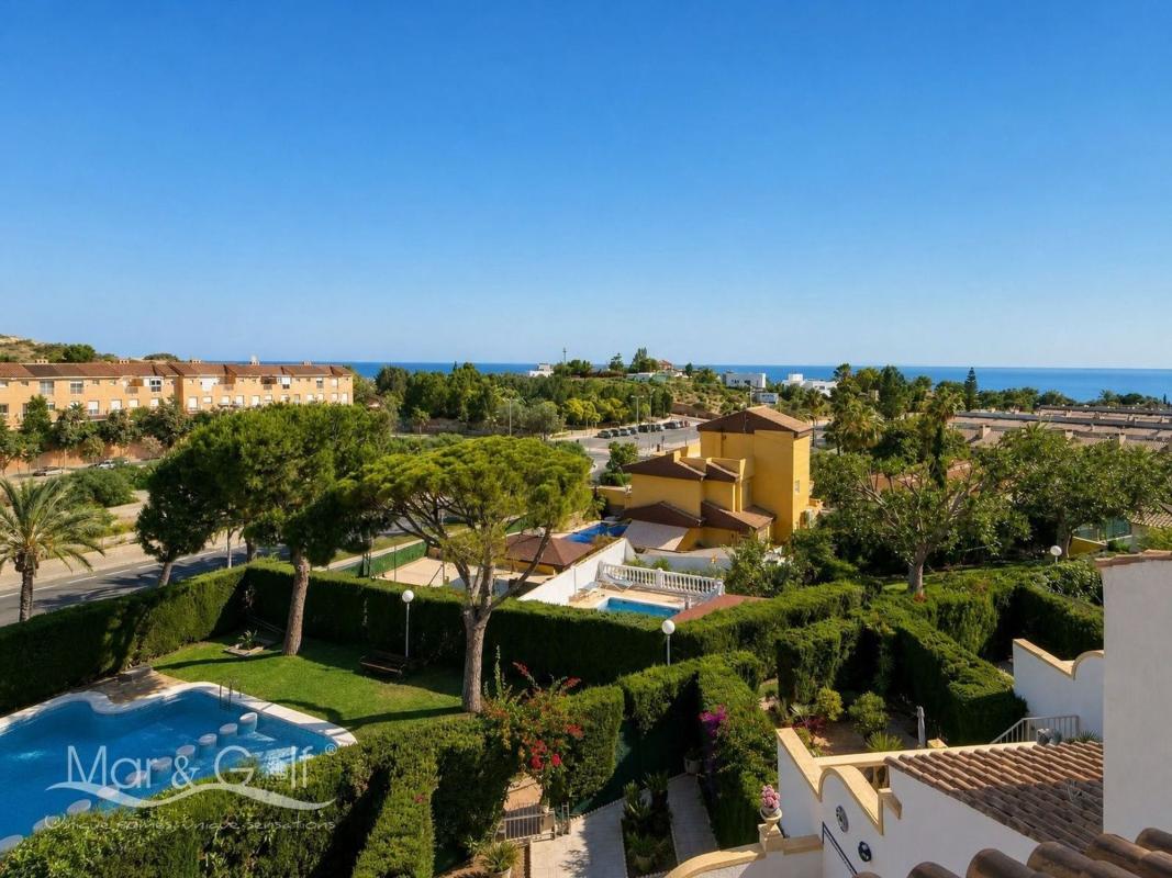 Продажа отдельного шале в  Casa o chalet en Calle Trident, Cabo de las Huertas, Alicante / Alacant, Аликанте / Алакант photo 2