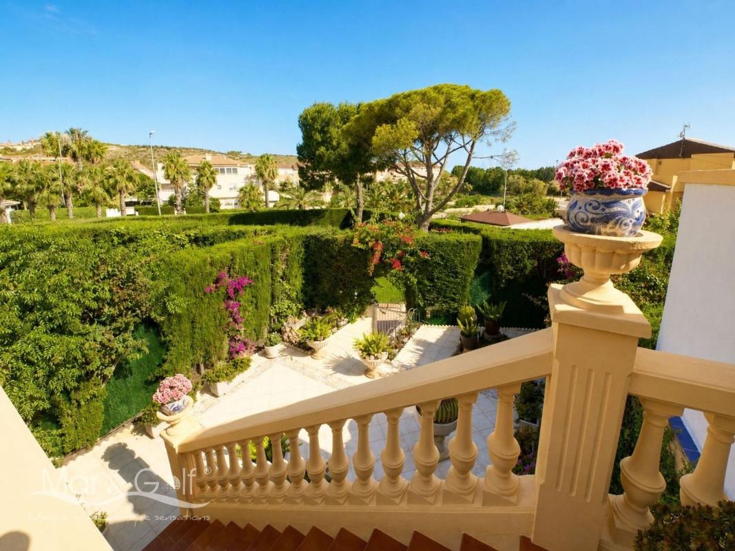 Продажа отдельного шале в  Casa o chalet en Calle Trident, Cabo de las Huertas, Alicante / Alacant, Аликанте / Алакант photo 5
