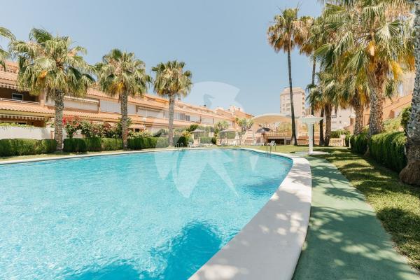 Chalet adosado en Playa de San Juan, Alicante / Alacant thumbnail 2
