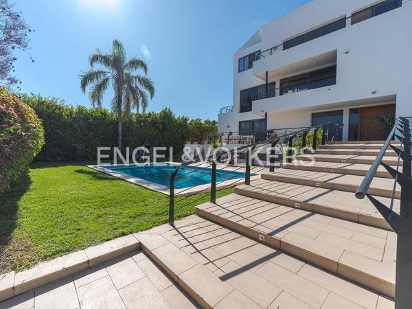 Casa o chalet independiente en Calle del Sargo, Cabo de las Huertas, Alicante / Alacant thumbnail 2