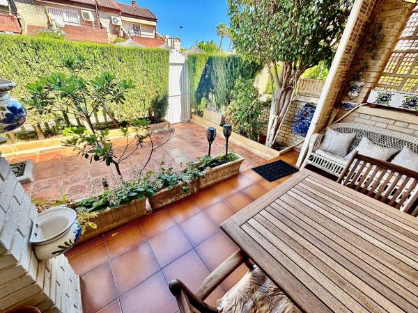 Chalet adosado en Cabo de las Huertas, Alicante / Alacant thumbnail 1