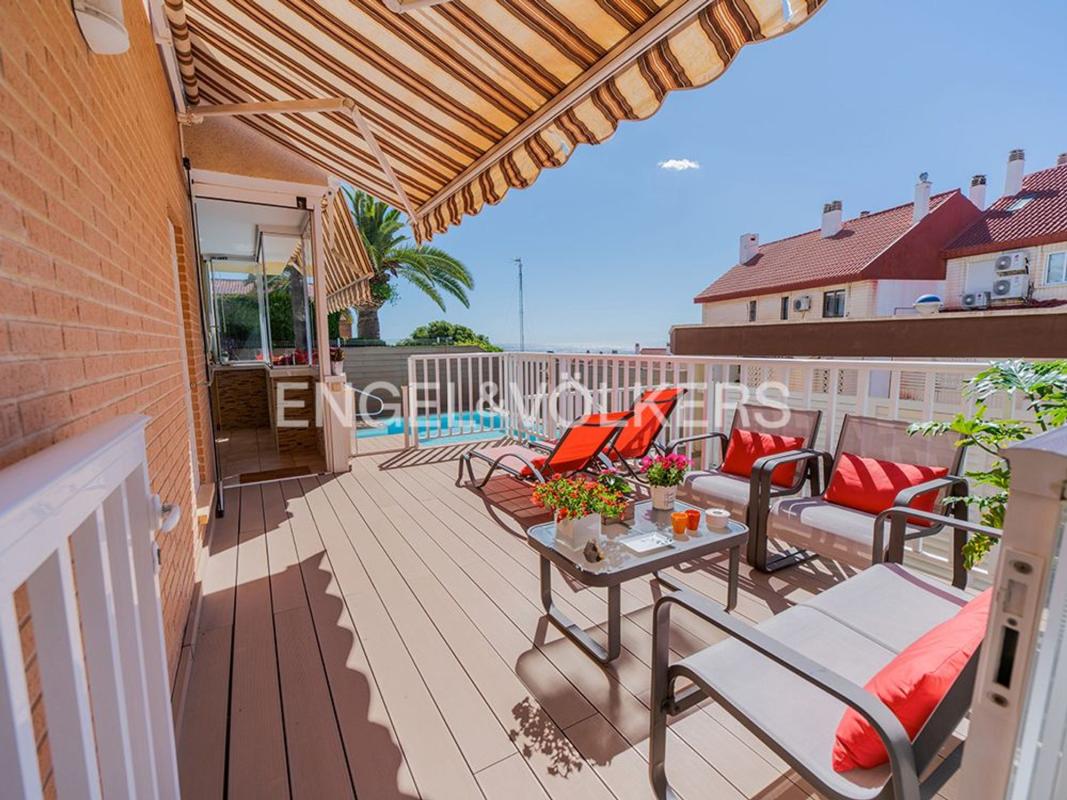 Properties for sale and rent in Spain photo 5