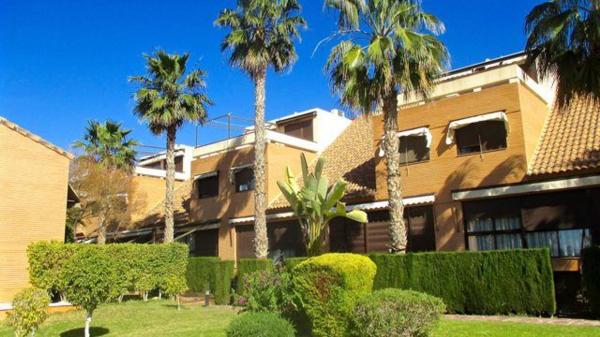 Chalet adosado en Calle Velero, 4, Cabo de las Huertas, Alicante / Alacant photo 1