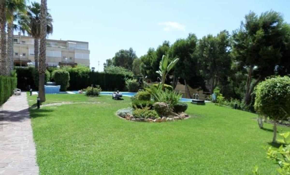 Sale of townhouse in Chalet adosado en Calle Velero, 4, Cabo de las Huertas, Alicante / Alacant , Alicante photo 5
