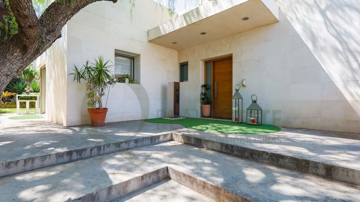 Properties for sale and rent in Spain photo 3