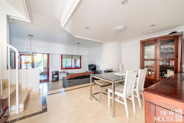 Chalet adosado en Calle de la Boga, 10, Cabo de las Huertas, Alicante / Alacant thumbnail 1