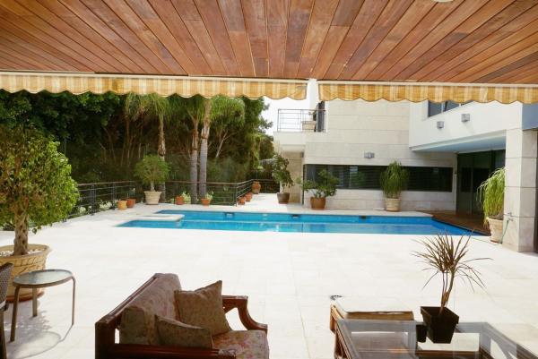 Casa o chalet independiente en Calle Enric Valor, 8, Alicante Golf, Alicante / Alacant thumbnail 1
